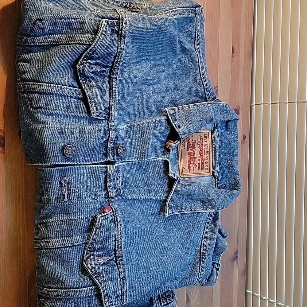Levi's Blue Denim Jacket - Picture 3 of 11